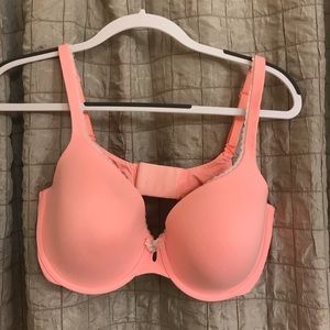 Victoria’s Secret pink bra